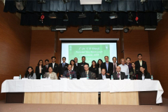 Group Photo of Dignitaries with Members of Moot Court Association and CTC Student Committee Members