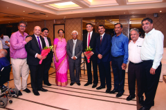 CA Hinesh Doshi (IPP) and CA Vipul K. Choksi (President) with Office Bearers of AIFTP.